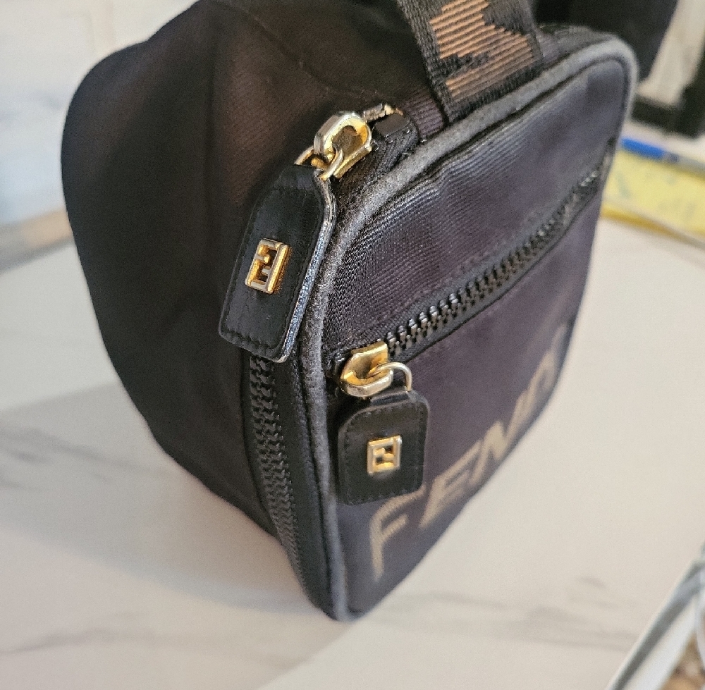 Fendi Black and Brown Travel Bag with Logo - Picture 7 of 12